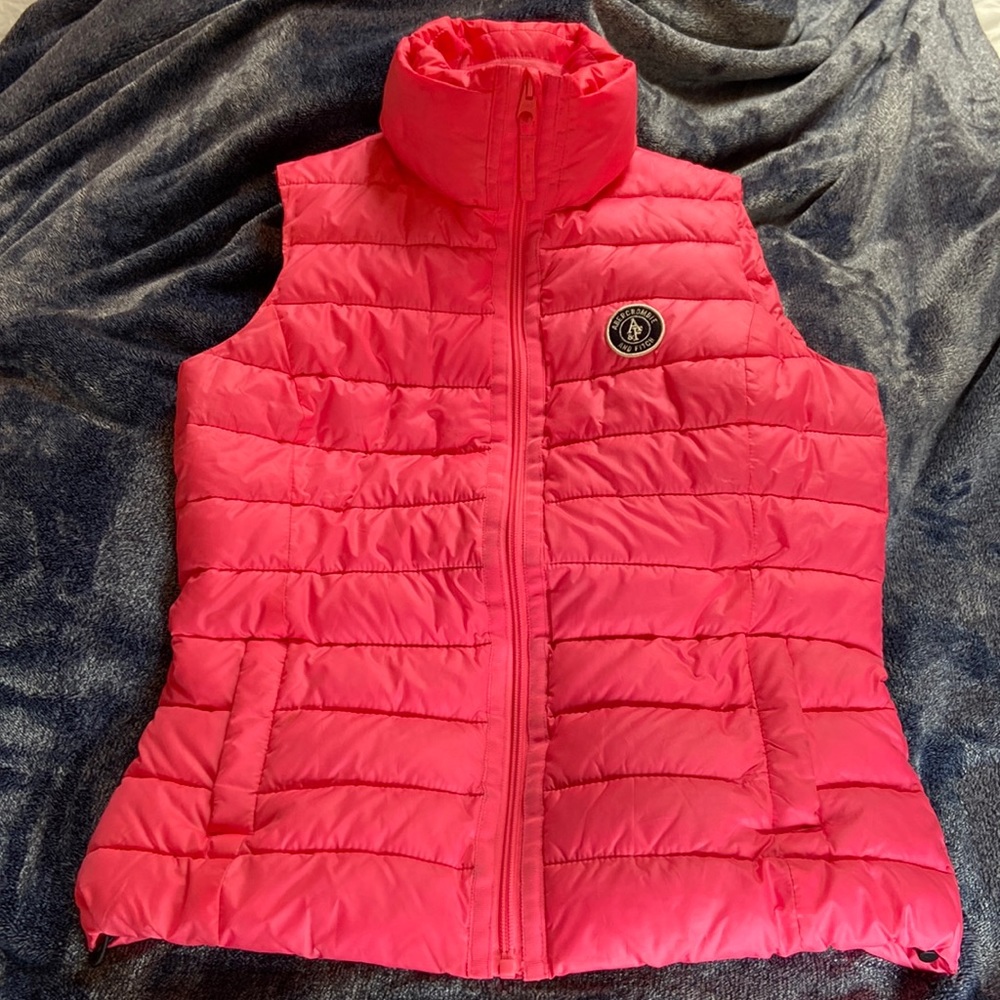 Abercrombie & Fitch, pink, size small lightweight vest